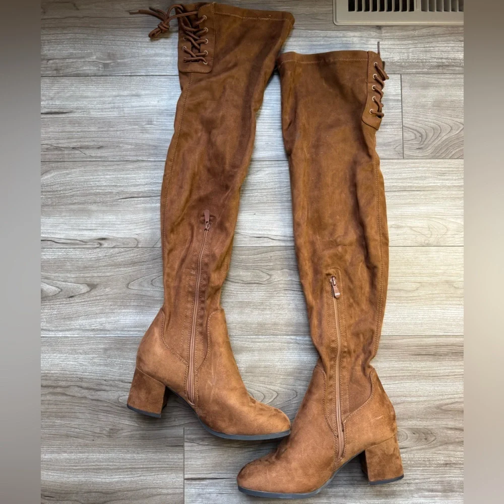 DREAM PAIRS Laurence Chunky Heel Thigh High Boots Brown-Suede Size 9
